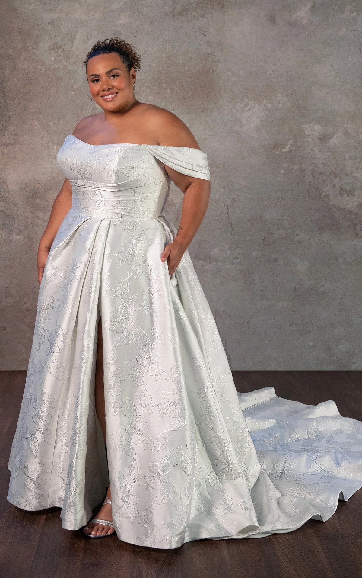 Women's Outerwear Clothing Avant-Garde Style Promotions Off-the-Shoulder Plus Size Satin A-Line Wedding Dress with Pockets Women's Outerwear Clothing Avant-Garde Style Promotions Off-the-Shoulder Plus Size Satin A-Line Wedding Dress with Pockets