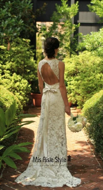 Women's Evening Outfit Low Price Special Keyhole Back Champagne Lace Wedding Dress Women's Evening Outfit Low Price Special Keyhole Back Champagne Lace Wedding Dress