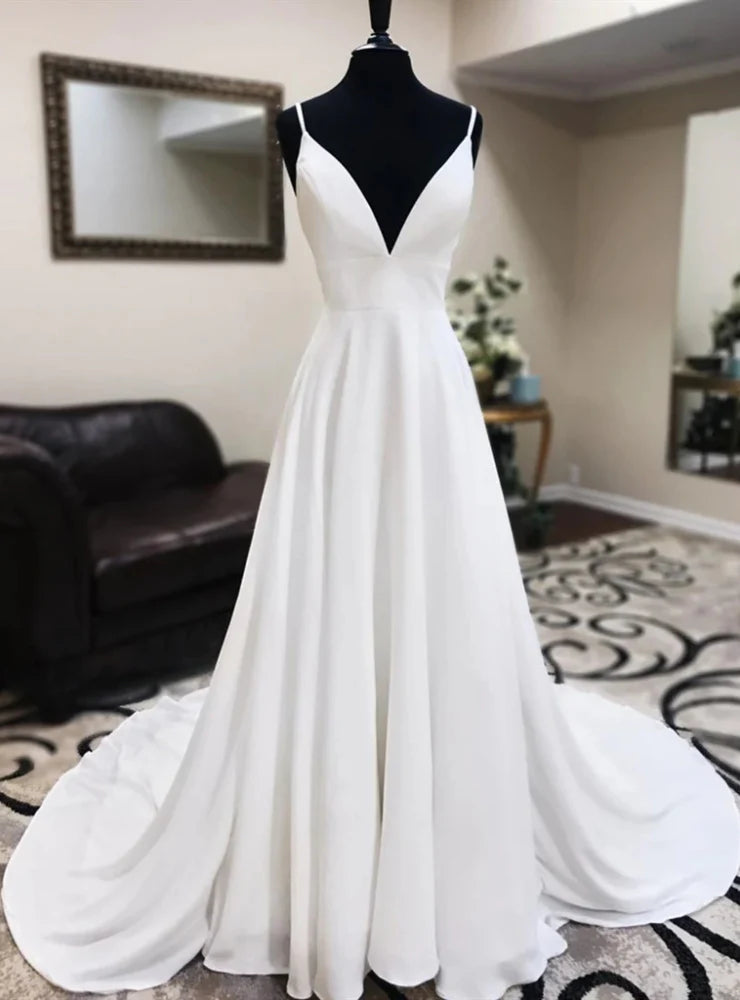 Women's Sporty Chic Clothes Affordable Luxury Fashion White V-neck Lace Backless Wedding Dress Women's Sporty Chic Clothes Affordable Luxury Fashion White V-neck Lace Backless Wedding Dress