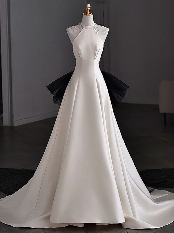 Women's Elegant Clothes Chic Style Discounts White Satin Halter Backless Wedding Dress Women's Elegant Clothes Chic Style Discounts White Satin Halter Backless Wedding Dress
