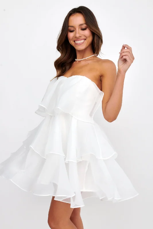 Women's Vacation Garments Modern Chic Discounts Behati Tiered Layer Mini Dress White Women's Vacation Garments Modern Chic Discounts Behati Tiered Layer Mini Dress White