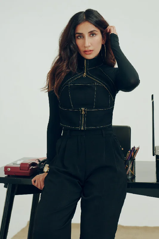 Fast Fashion Favorites Black Gothic Chain Detailed Top